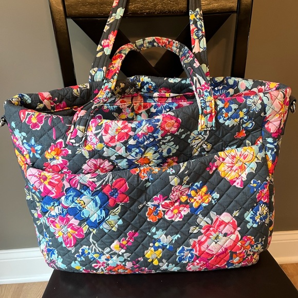 Vera Bradley Handbags - Vera Bradley Ultimate Baby Bag